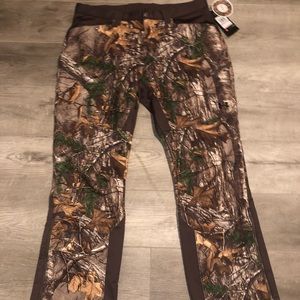 MENS UNDER ARMOUR HUNTING PANTS
